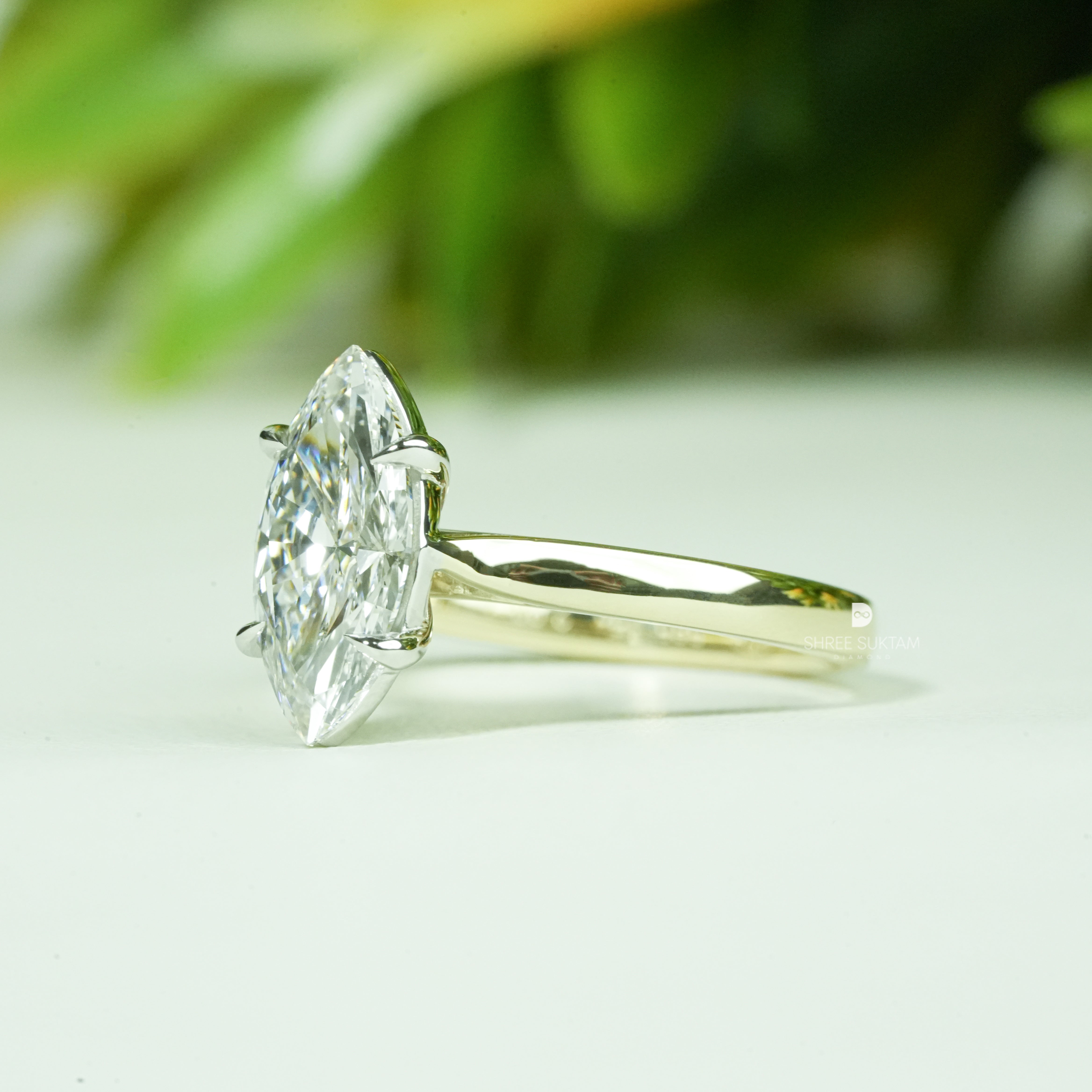 Brilliant Marquise Solitaire Diamond Ring Polished Band Four-Prong Setting Classic Minimalist Engagement Ring