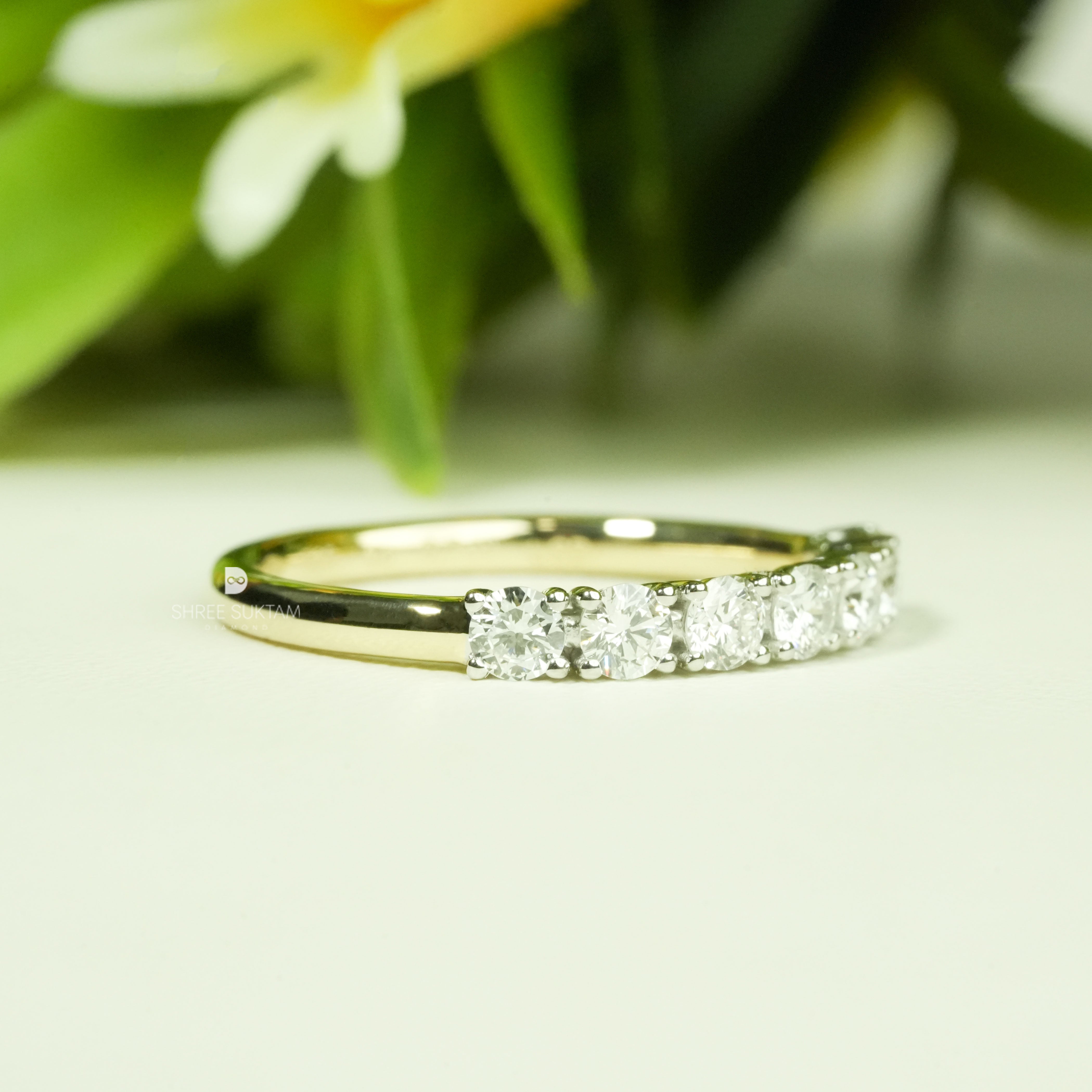 Round Diamond Eternity Band Classic Wedding Anniversary Band