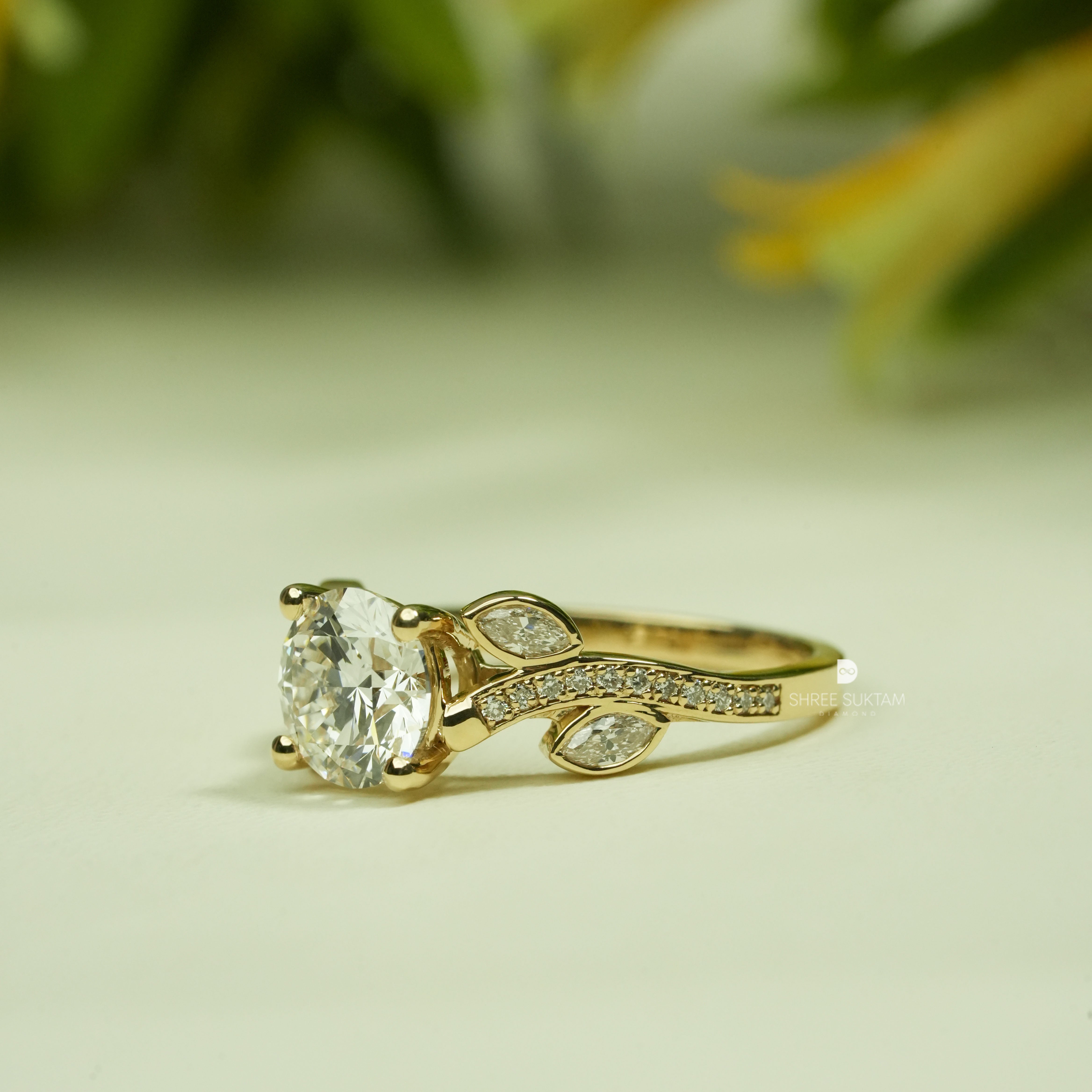 Vintage Style Round Diamond Engagement Ring Floral Lab Grown Diamond Ring