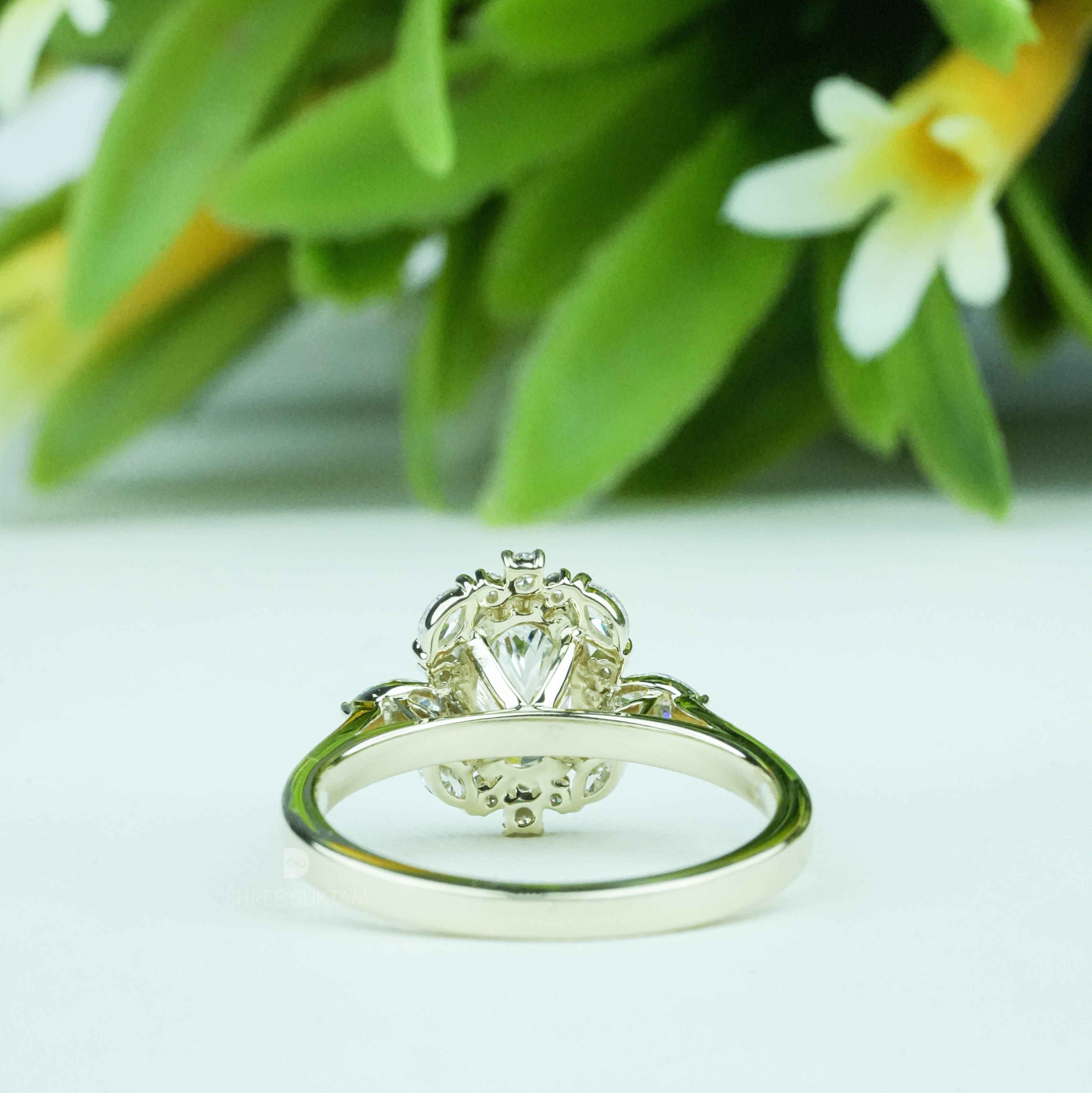 Oval Diamond Cluster Engagement Ring Lab Grown Diamond Marquise Halo Floral Ring