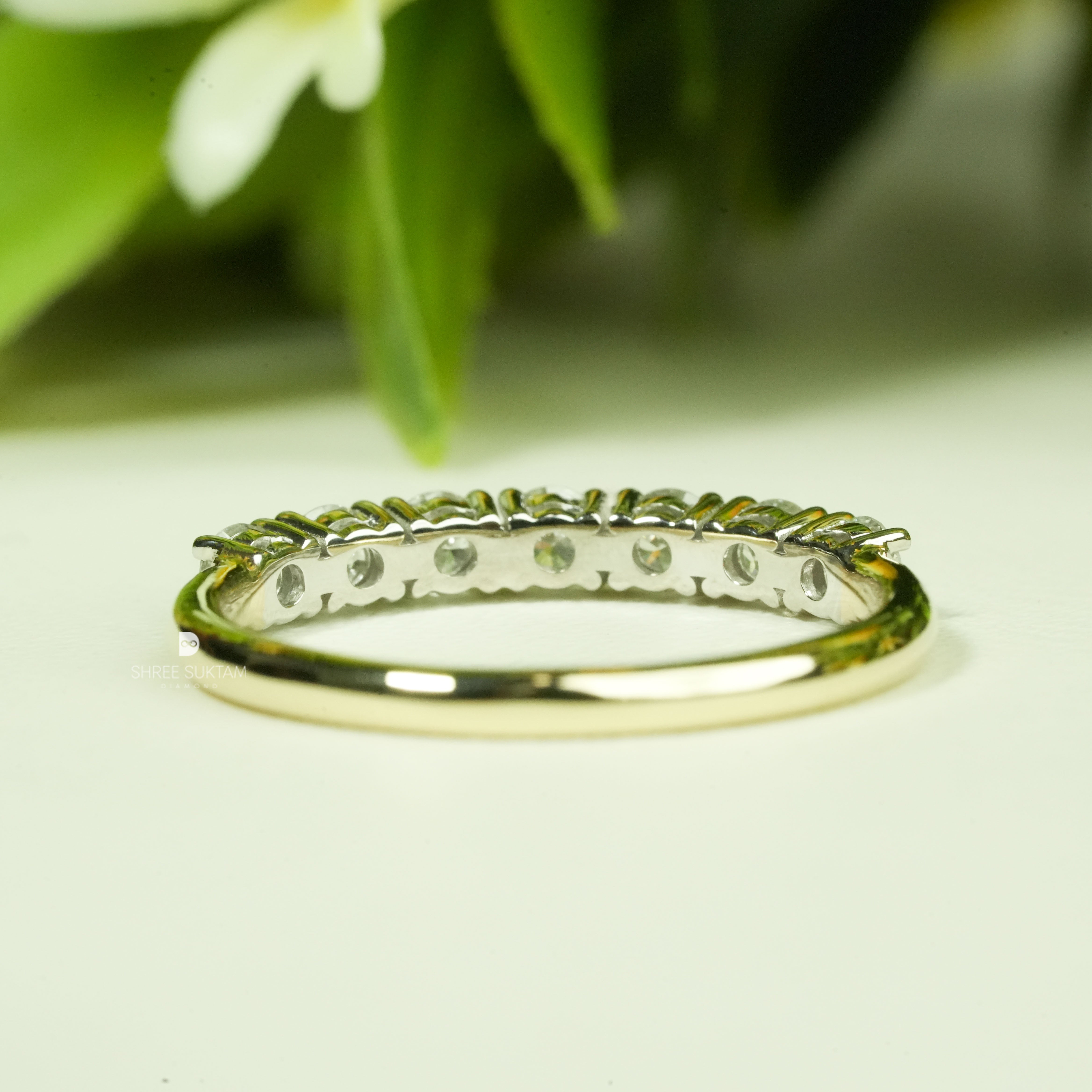 Round Diamond Eternity Band Classic Wedding Anniversary Band