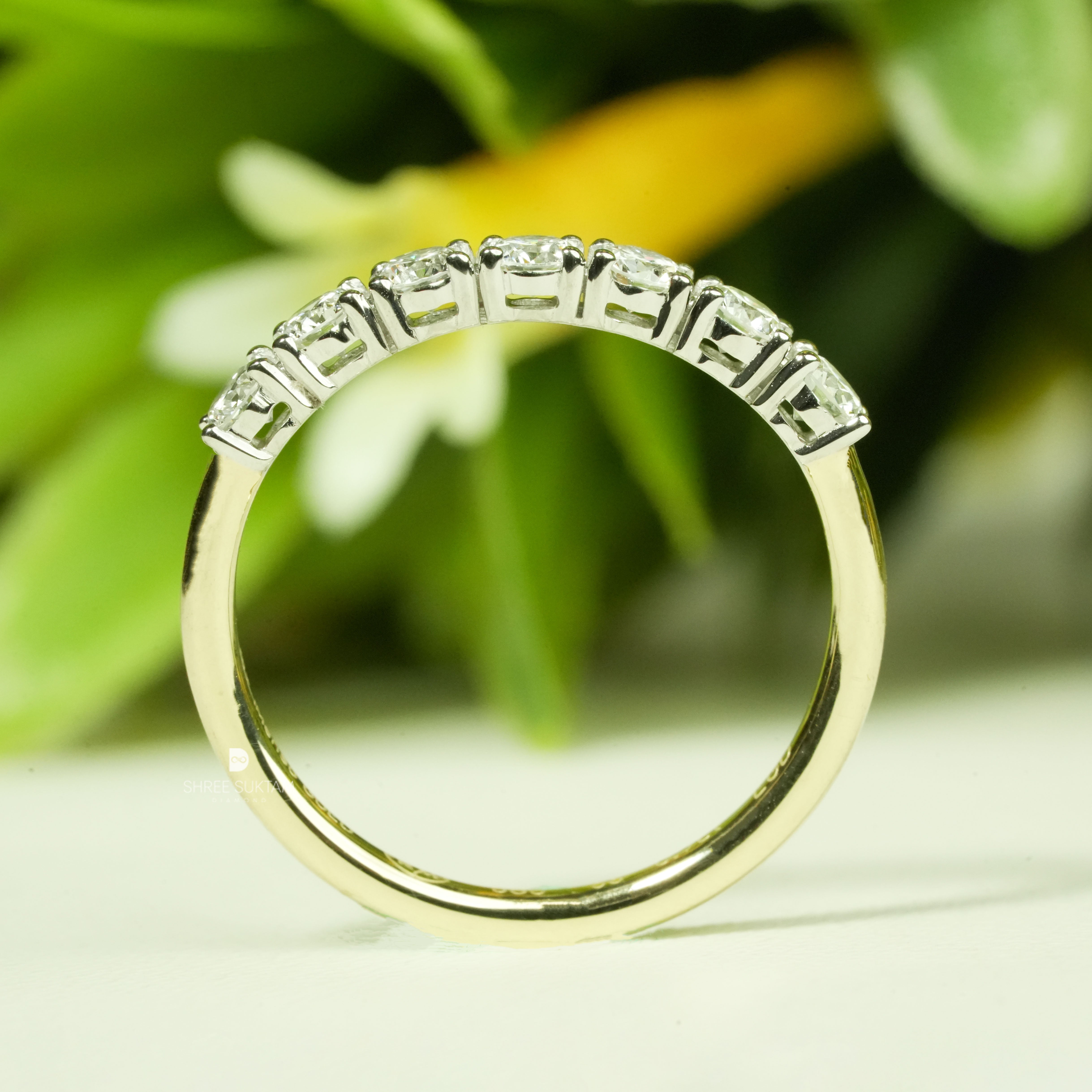 Round Diamond Eternity Band Classic Wedding Anniversary Band