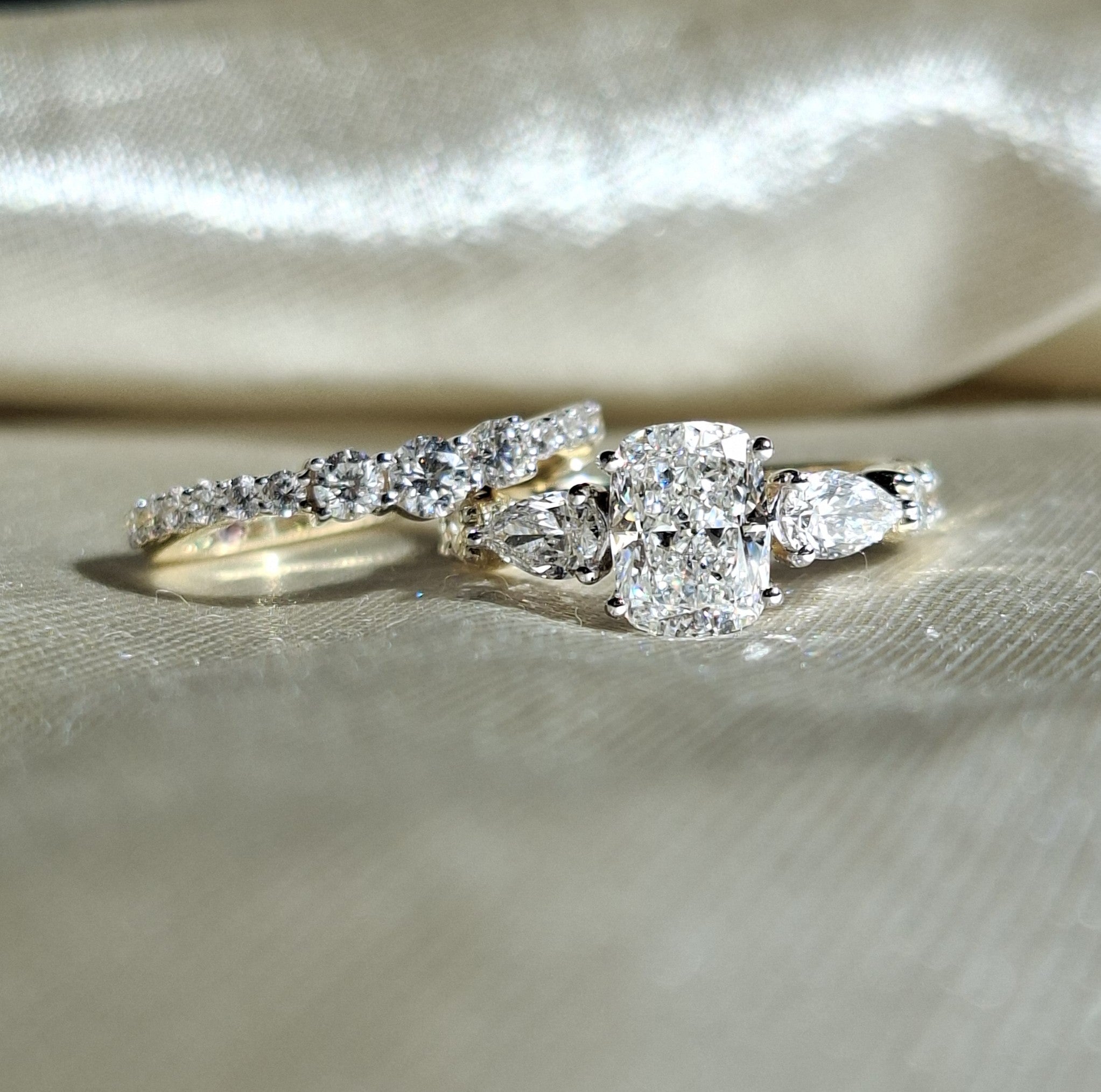 Cushion Lab Grown Diamond Engagement Ring Set Pear Side Stone Wedding Ring Set