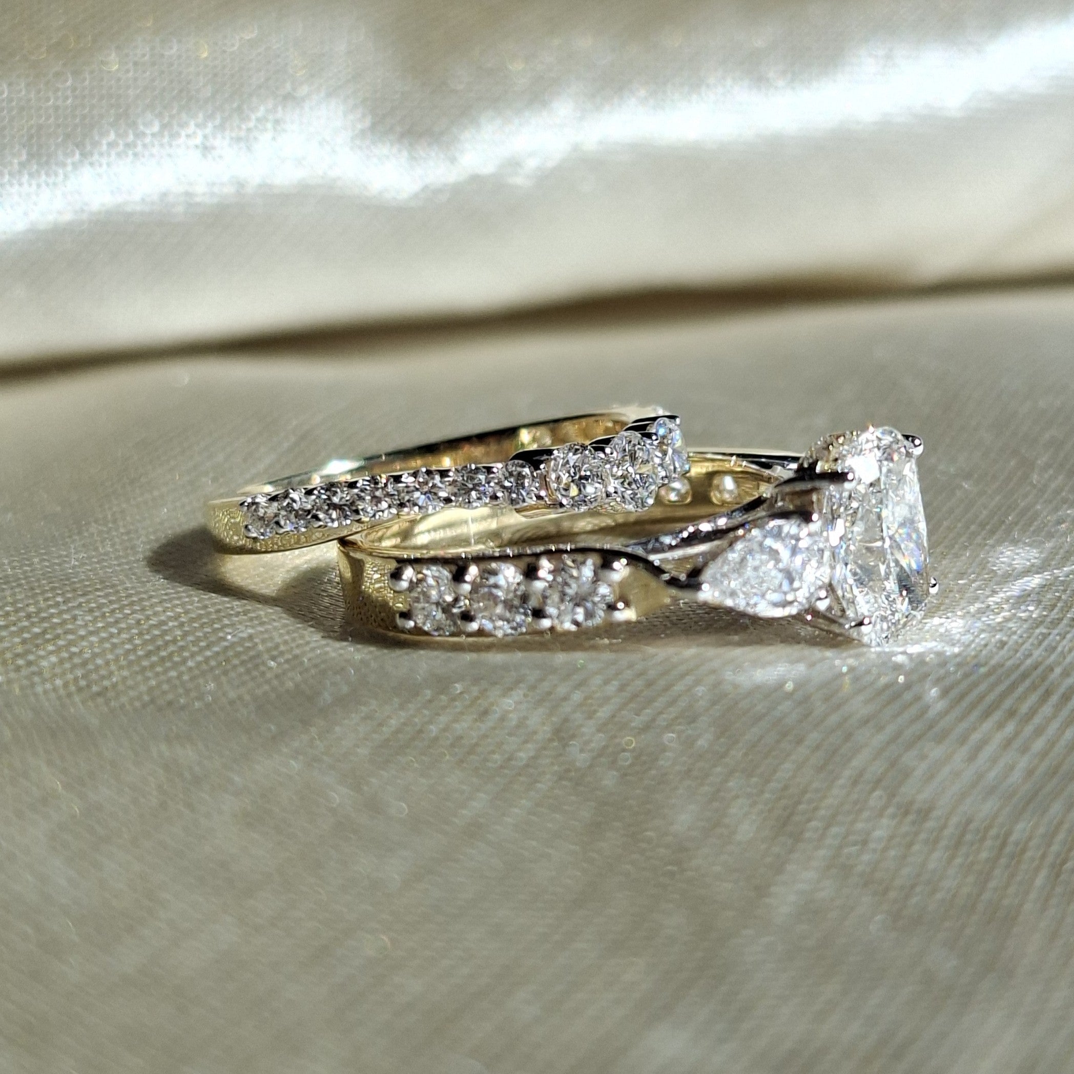 Cushion Lab Grown Diamond Engagement Ring Set Pear Side Stone Wedding Ring Set