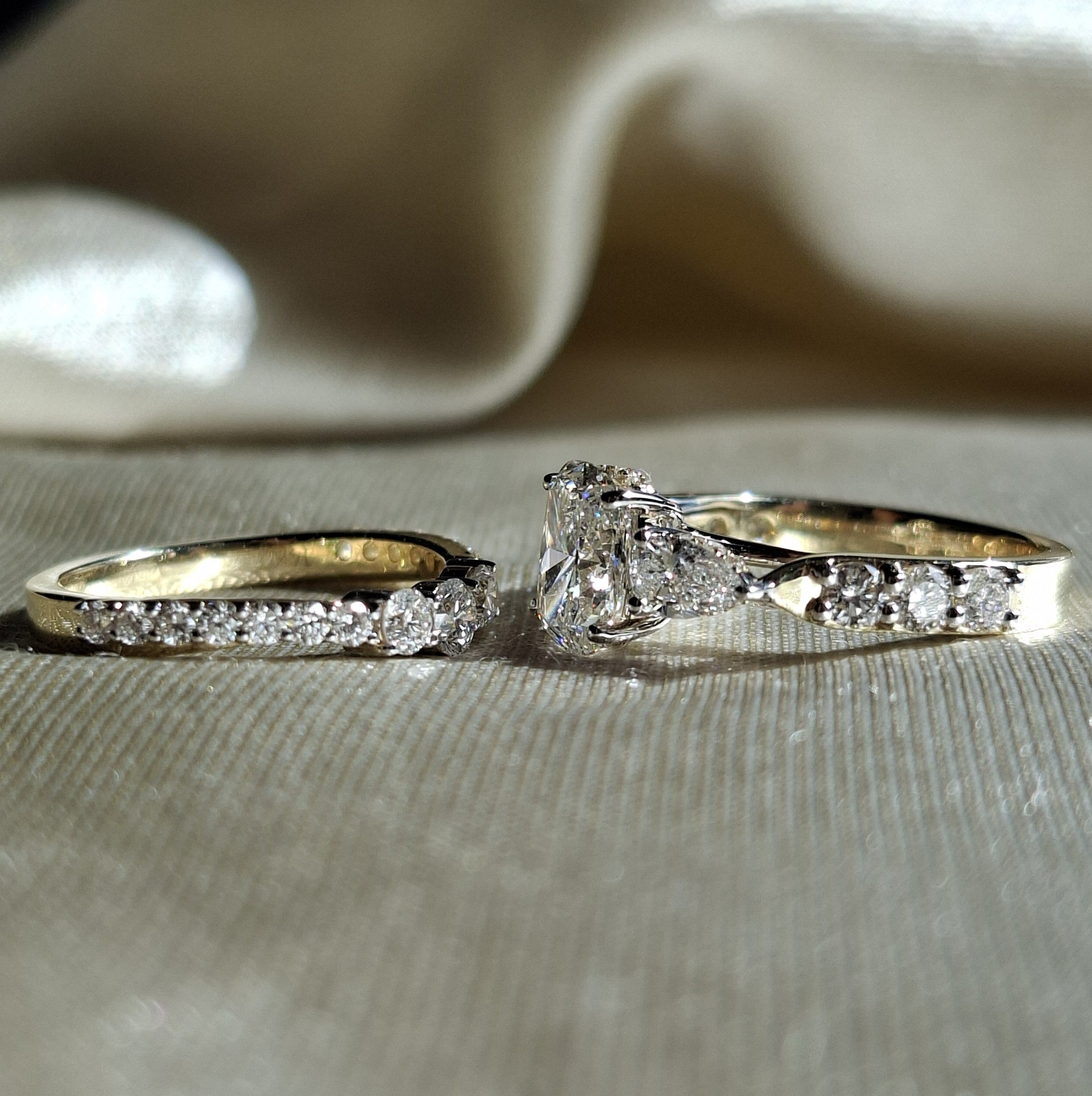 Cushion Lab Grown Diamond Engagement Ring Set Pear Side Stone Wedding Ring Set