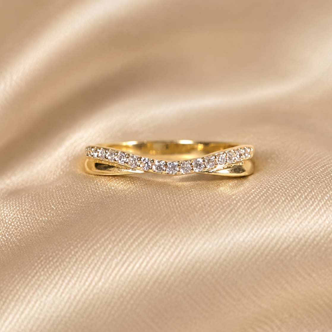 Round Lab Grown Diamond Crossover Band Customized Yellow Gold Curved Band