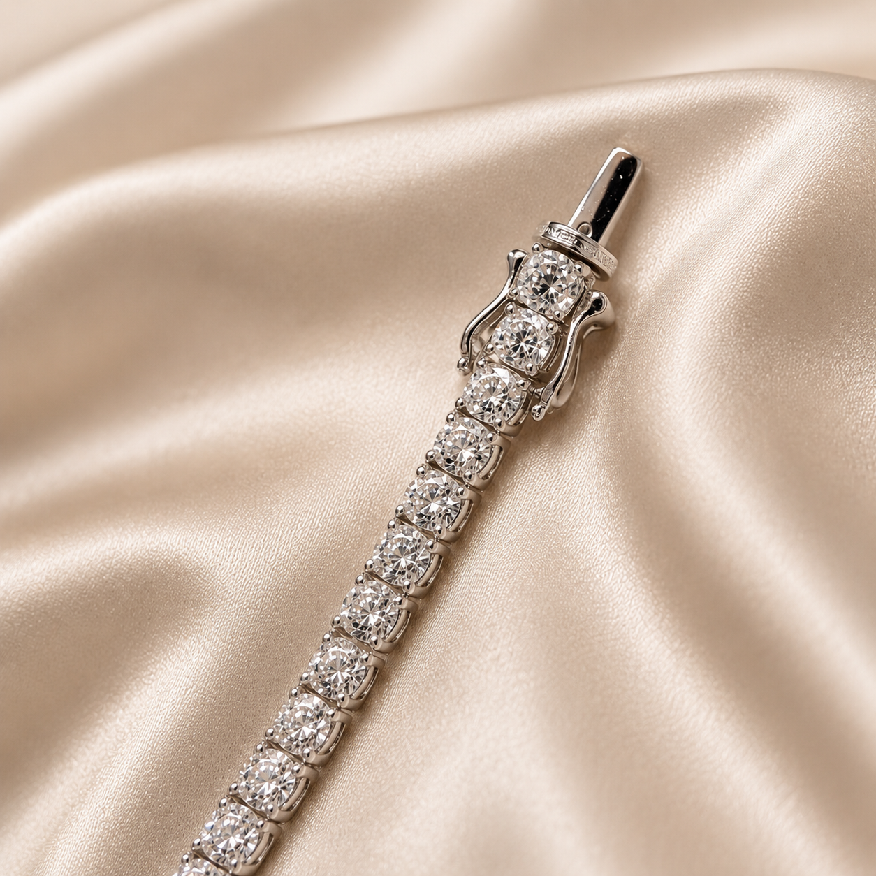 Cushion Lab Grown Diamond Elegant Tennis Bracelet Diamond Bracelet Wedding Handmade Jewelry Luxury Anniversary Jewelry Gift for Her
