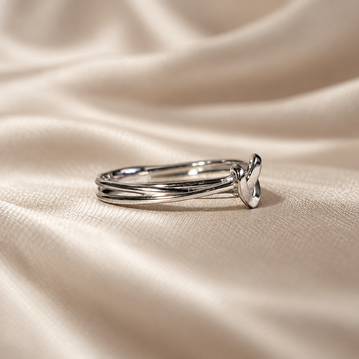 Knot Ring Infinity Heart Band Interlocking Classic Minimalist Wedding Band
