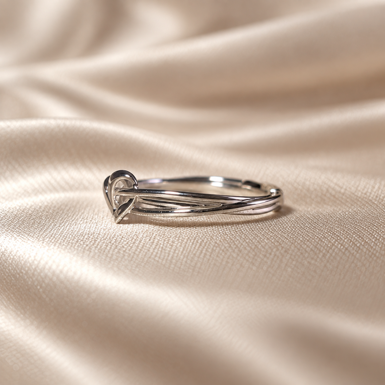 Knot Ring Infinity Heart Band Interlocking Classic Minimalist Wedding Band