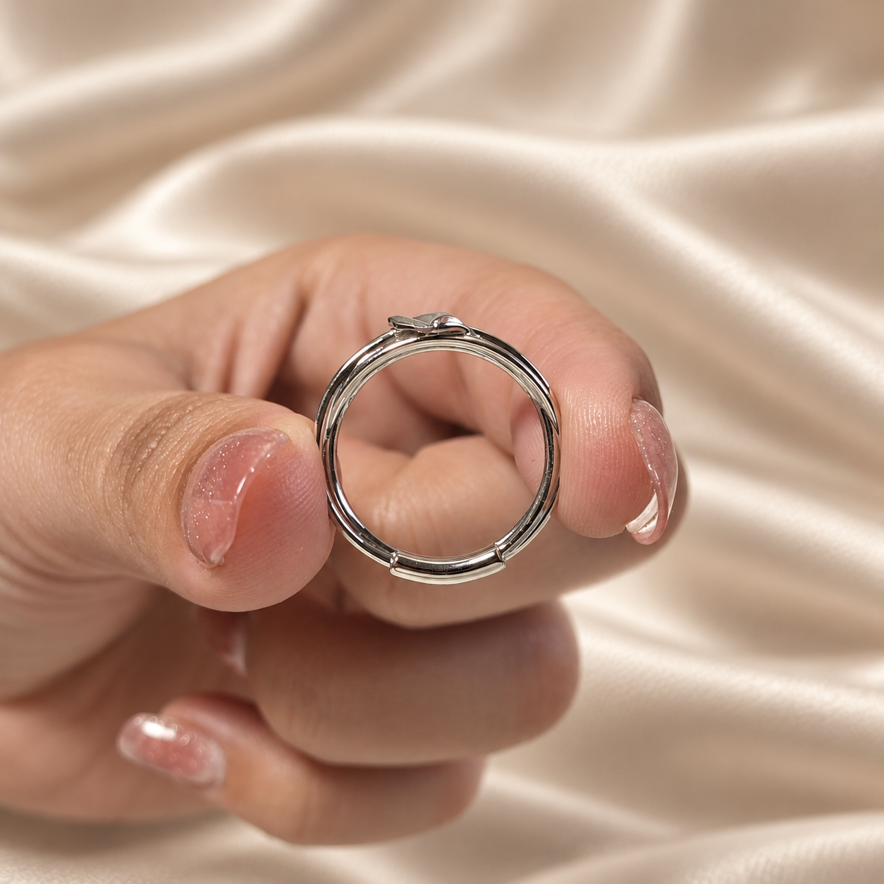 Knot Ring Infinity Heart Band Interlocking Classic Minimalist Wedding Band