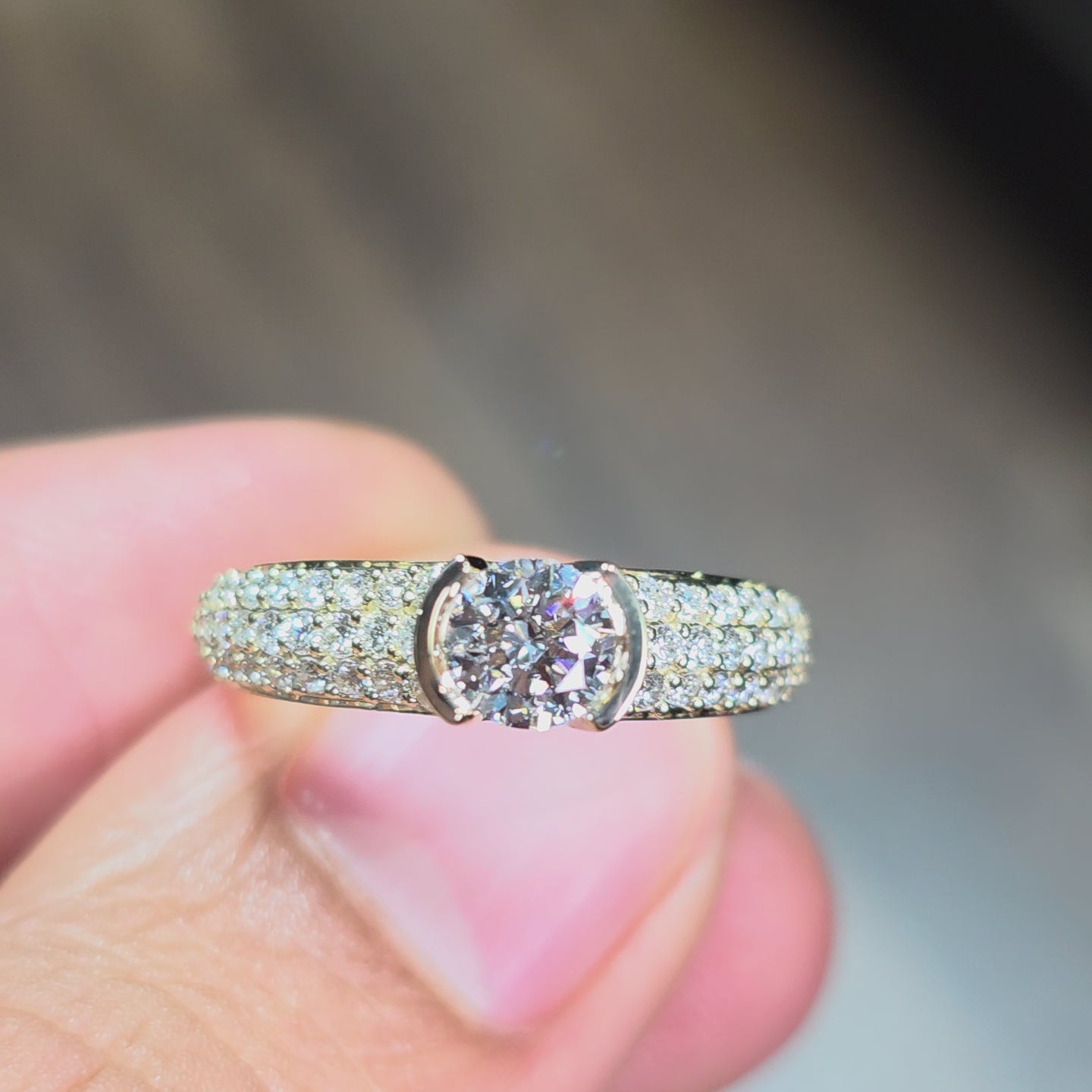 Round Lab Grown Diamond Engagement Ring Handmade jewelry For Her